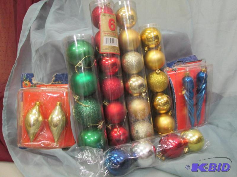 Misc. tree ornamnts. Qty 7 packages....