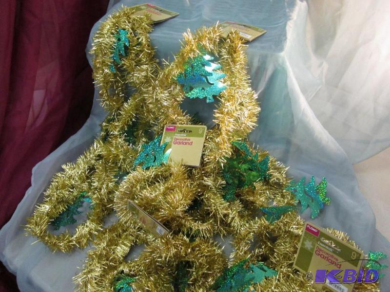 Garland with green trees. Qty 5...