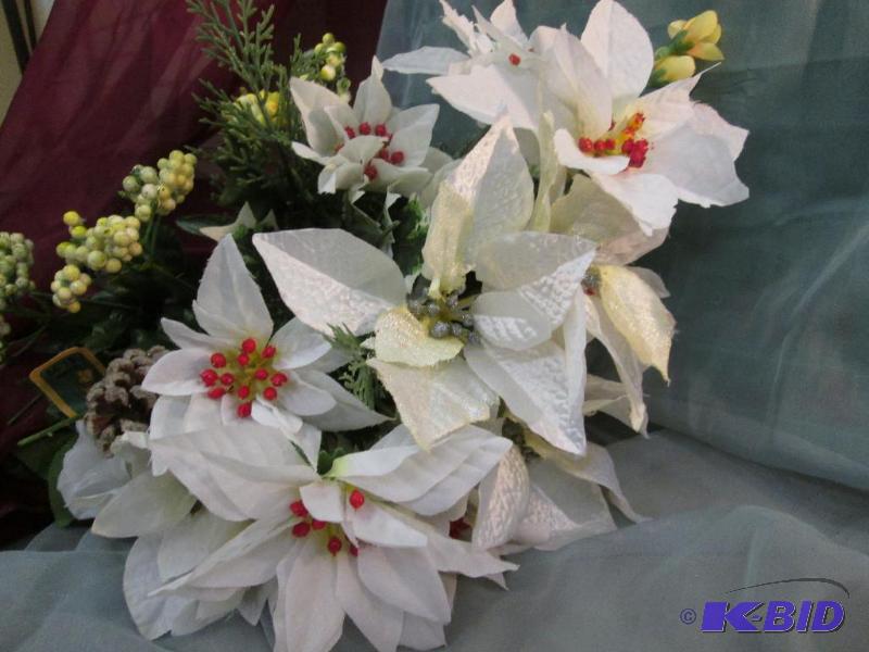 white flower assortment qty 6...