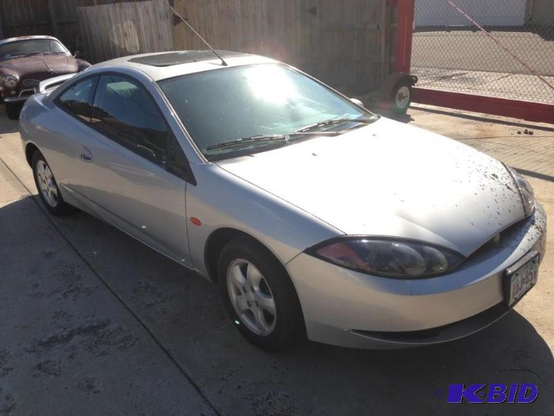 2000 Mercury Cougar Coupe