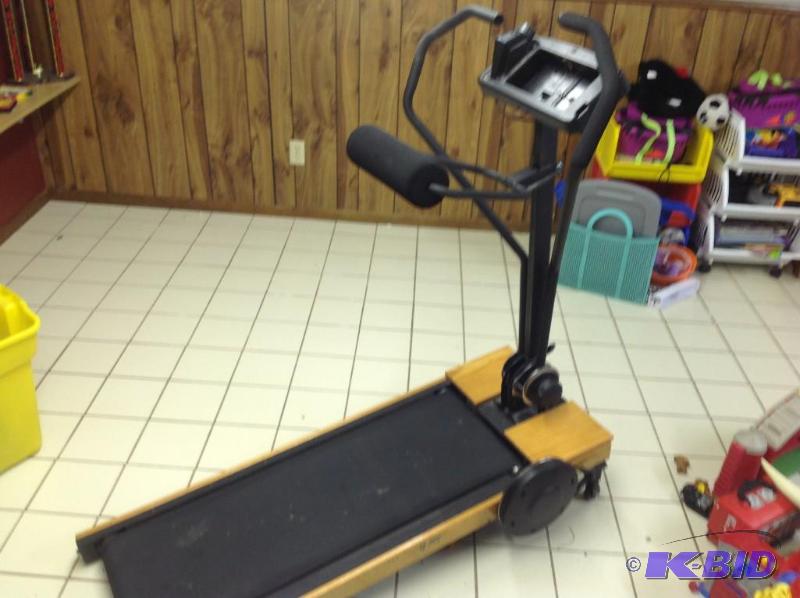 lot 14 image: tread mill & stepper elyptical