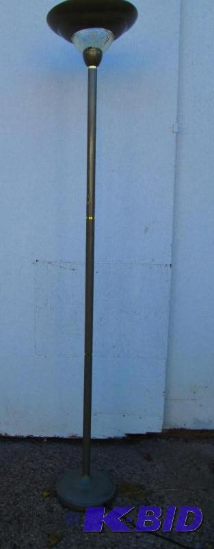lot 102 image: Floor lamp...