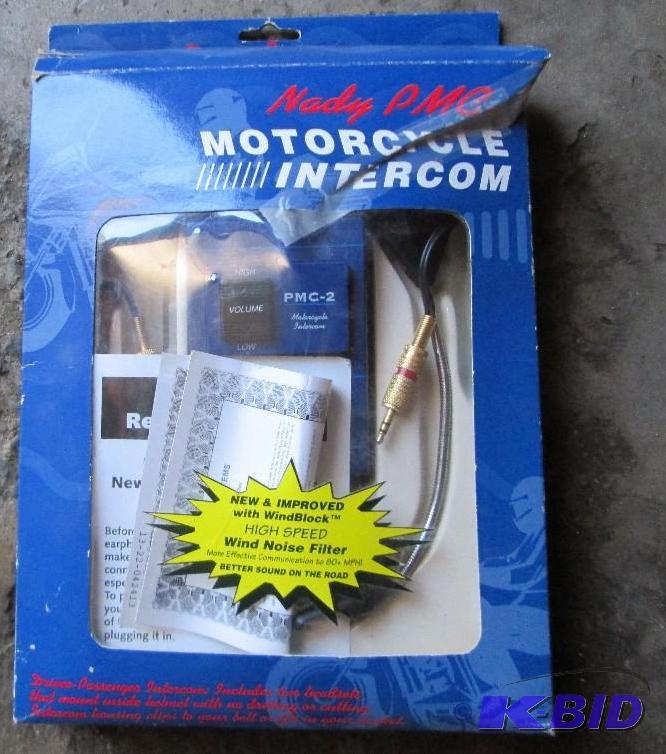 lot 6 image: Nady Pmc-2 motorcyle intercom with noise filt...