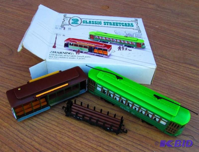 lot 74 image: Classic street car models...