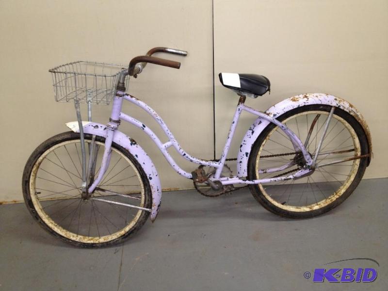 Vintage Ladies Bicycle