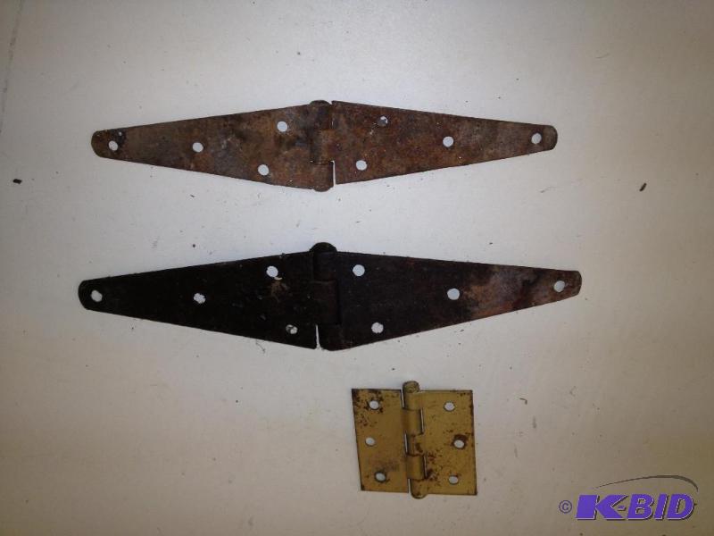 3 Hinges&nbsp...