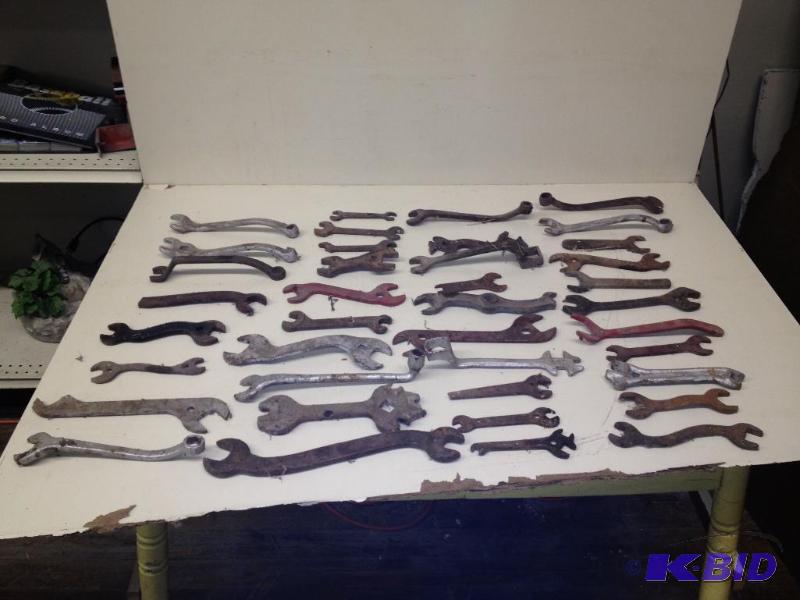 Lots of Vintage Wrenches&nbsp...