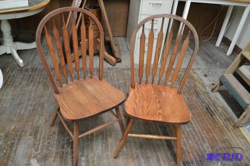 lot 10 image: Pair of Chairs