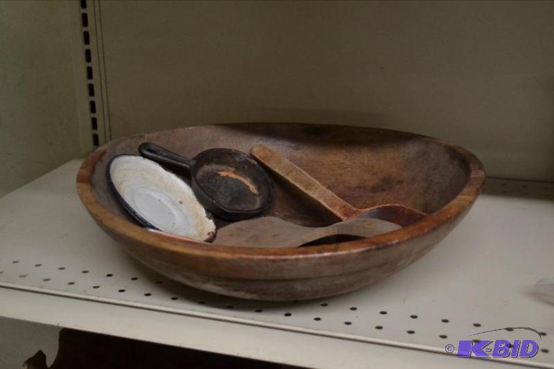 lot 112 image: Wooden Bowl, Utensils