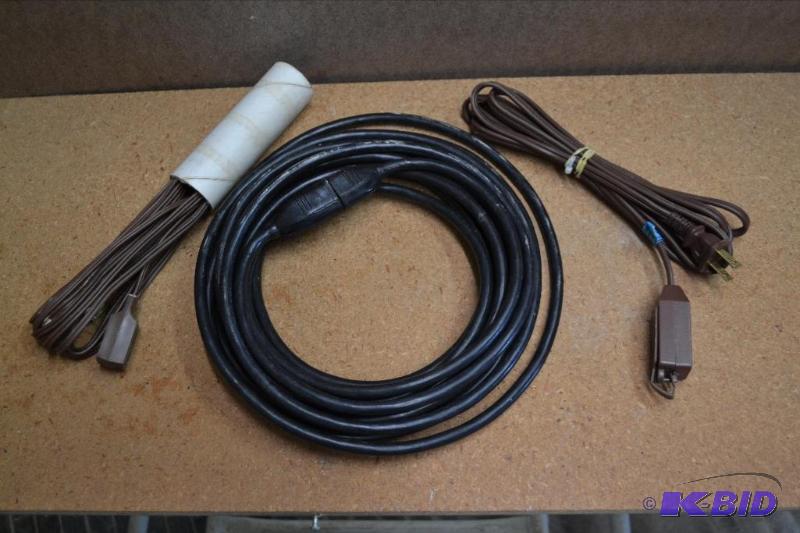 lot 119 image: Three Extension Cords