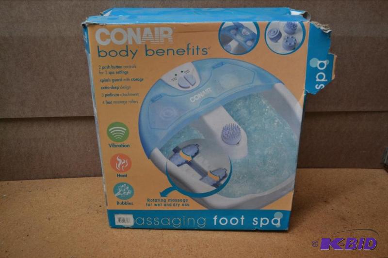 lot 140 image: Con-Air Massaging Foot Spa