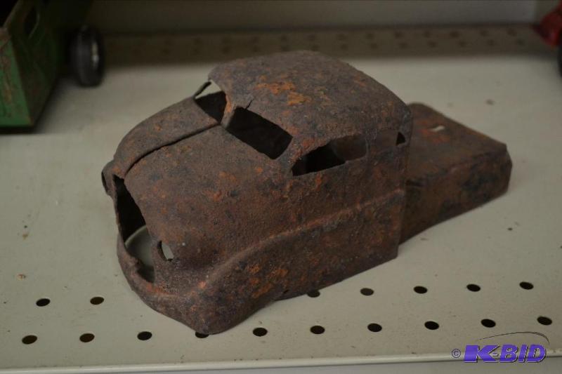lot 186 image: Steel Toy Car Frame