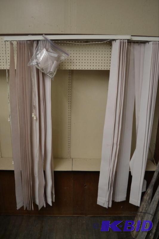 lot 226 image: Three Window Blinds