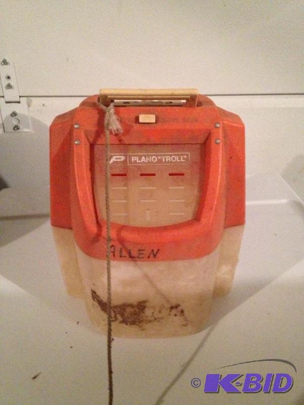 lot 242 image: Minnow Bucket ...