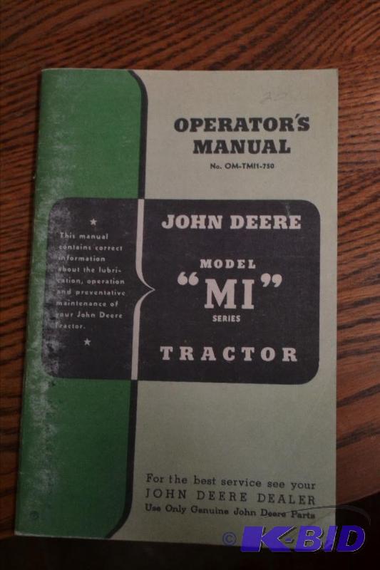 lot 33 image: John Deere Operators Manual
