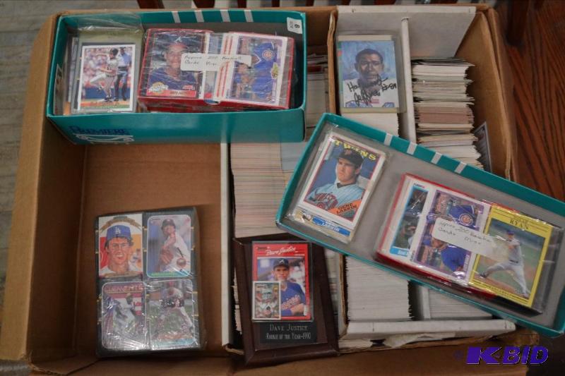 lot 46 image: Collectors Cards
