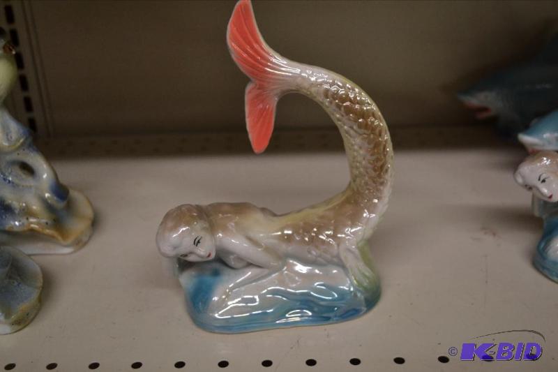 lot 57 image: Ceramic Statuette
