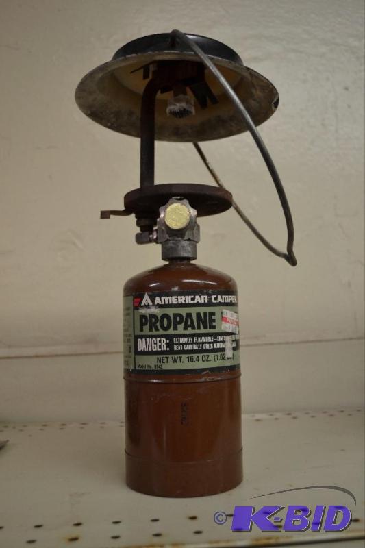 lot 80 image: Coleman Propane Lantern