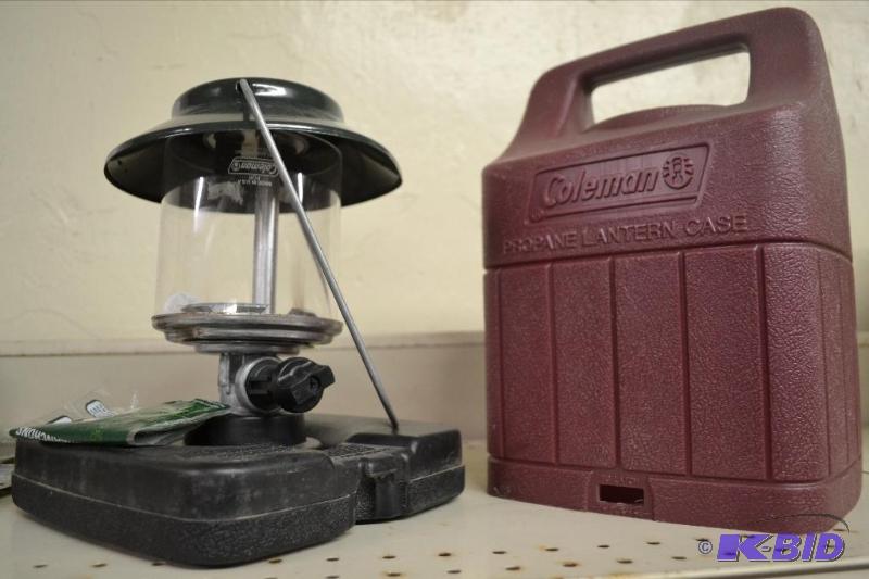 lot 82 image: Coleman Propane Lantern, Case
