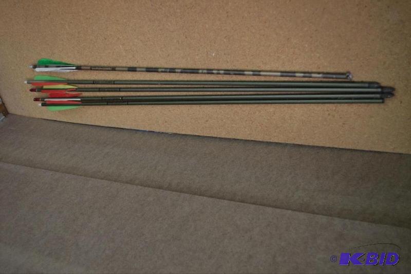 lot 92 image: Aluminum Arrows