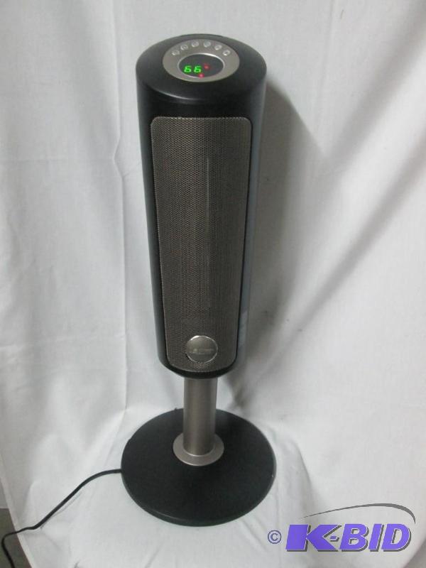 Lasko Ceramic Pedestal Heater