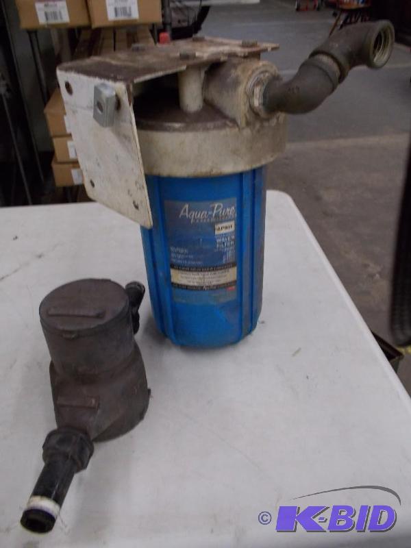 lot 13 image: Water Filter and Meter