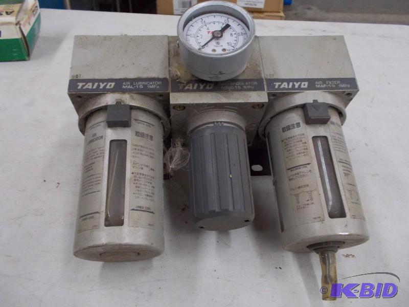 lot 14 image: Air Filter Regulator and Lubricator