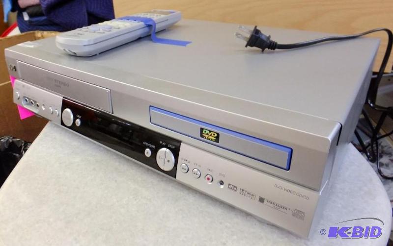 DVDVCR Player