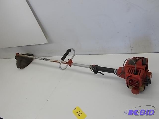 lot 15 image: Shindaiwa Professional Trimmer, Model PB270...