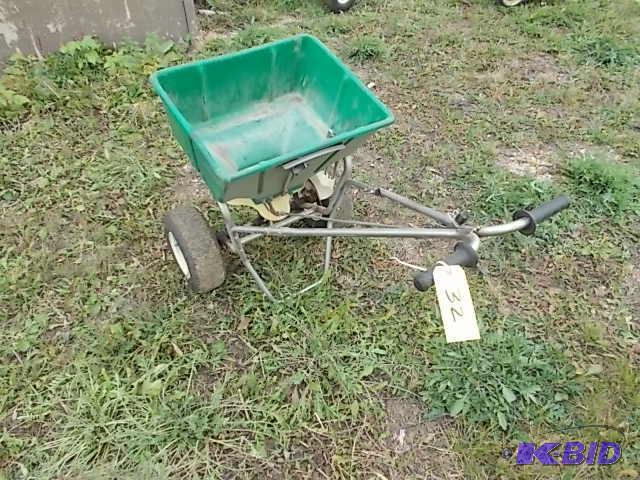 lot 32 image: Heavy Duty Broadcast Spreader, Stainless Stee...