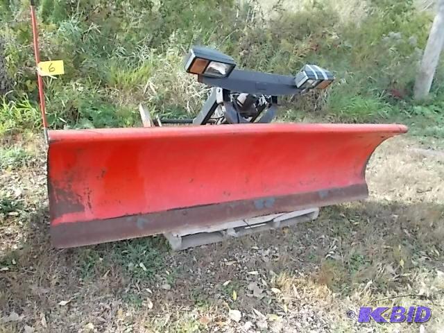 lot 6 image: Western 8 12 Plow With Frame, Pump, & L...