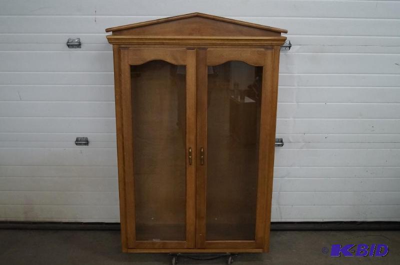 Wall Cabinet