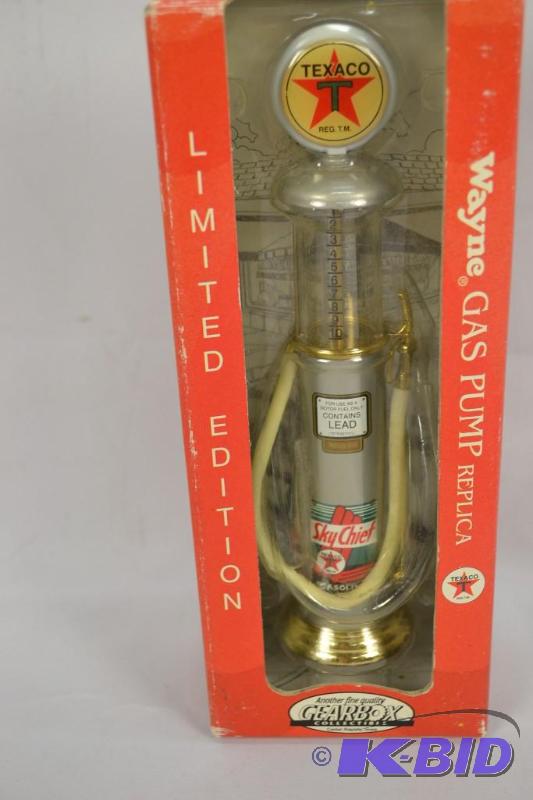 TEXACO LIMITED EDITION GAS PUMP
