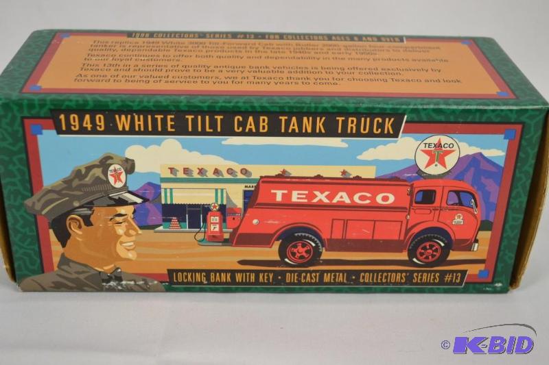 TEXACO 1949 WHITE TILT CAB TANK TRUCK
