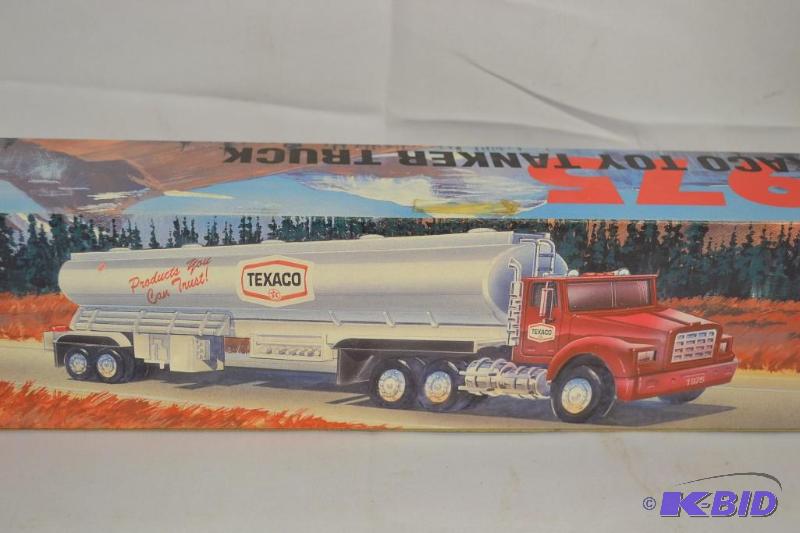 1975 TEXACO TOY TANKER TRUCK