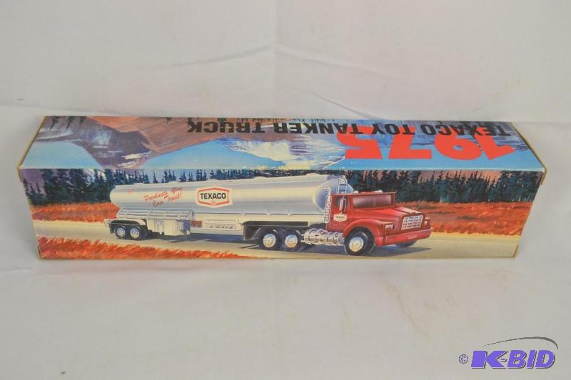 1975 TEXACO TOY TANKER TRUCK