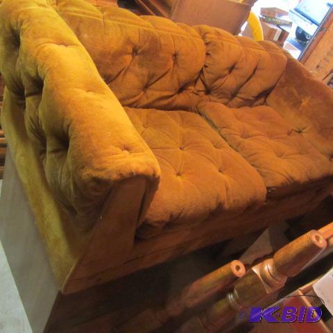 Sheffield Loveseat
