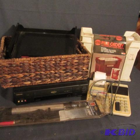 VHS Player, Calculator