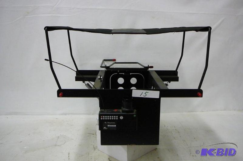 lot 15 image: BL natural flush bird launcher with transmitt...