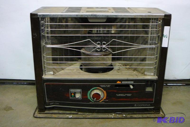 lot 3 image: Corona Model SP-DX&nbspportable Kerosene hea...