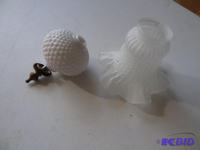 lot 121 image: Vinatge light fixture parts...