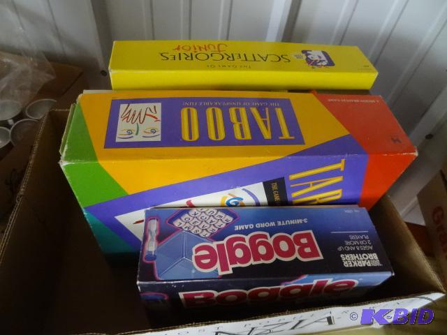 lot 130 image: Misc board games...