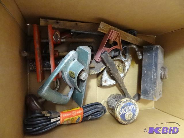 lot 147 image: Misc. Vintag Tools...