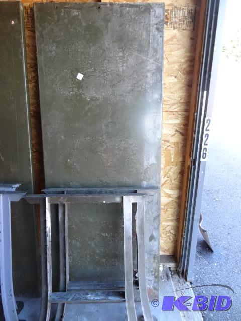 lot 61 image: Metal work bench. Currently taken apart. 72 x...
