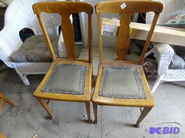 lot 69 image: 2 matching vintage wood chairs...