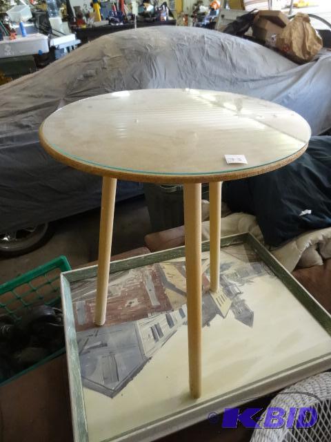 lot 73 image: Wood table with glass top. 20 x 26...