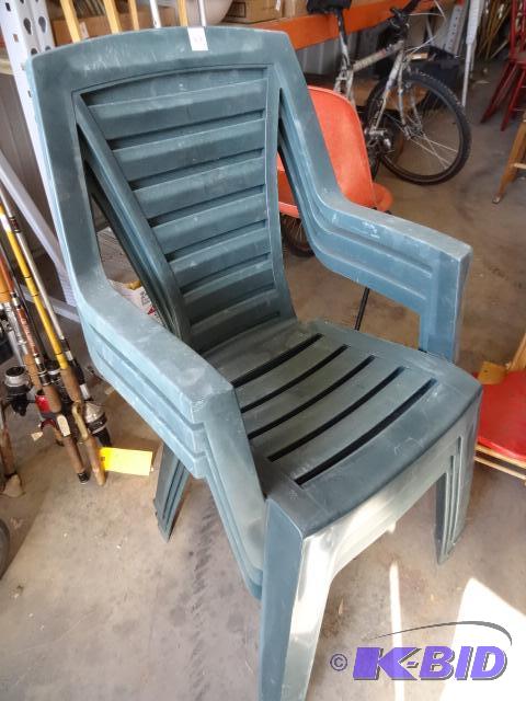 lot 77 image: 3 matching patio chairs. Stackable...