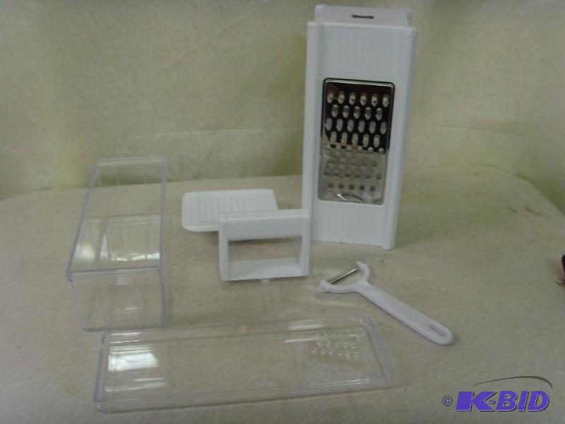 5 in 1 Grater & Storage Set