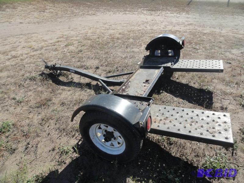 lot 25 image: Car Dolly