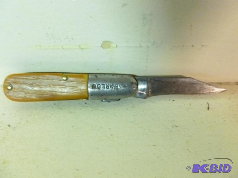 lot 142 image: Vintage Kutmaster - Barlow pocket knife, one ...